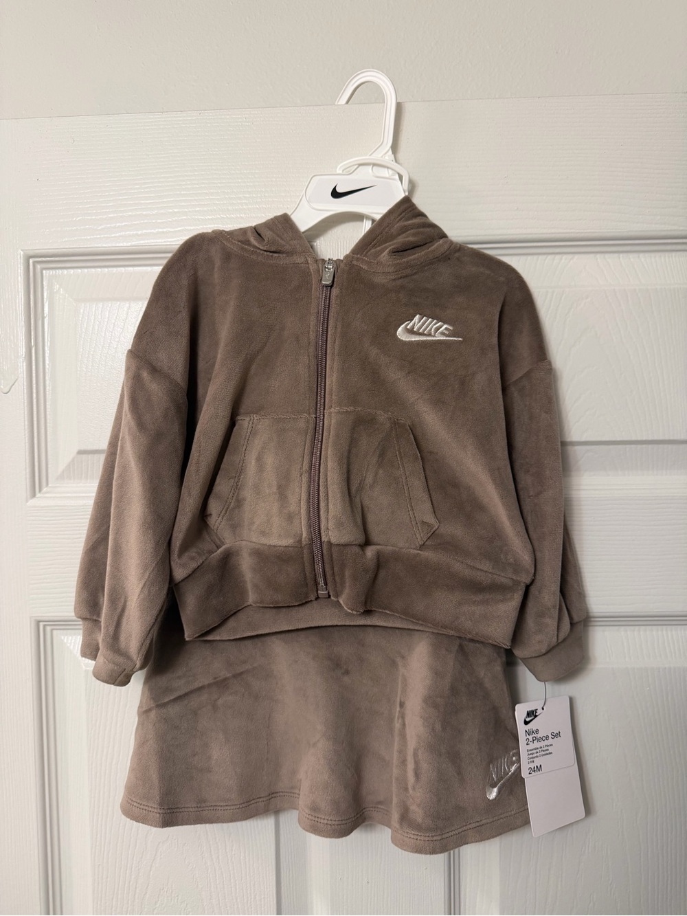 Nike Baby Girls Brown Velour Hoodie & Skirt Set 24M NWT